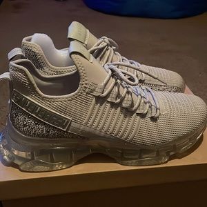 Steve Madden Maxx Grey